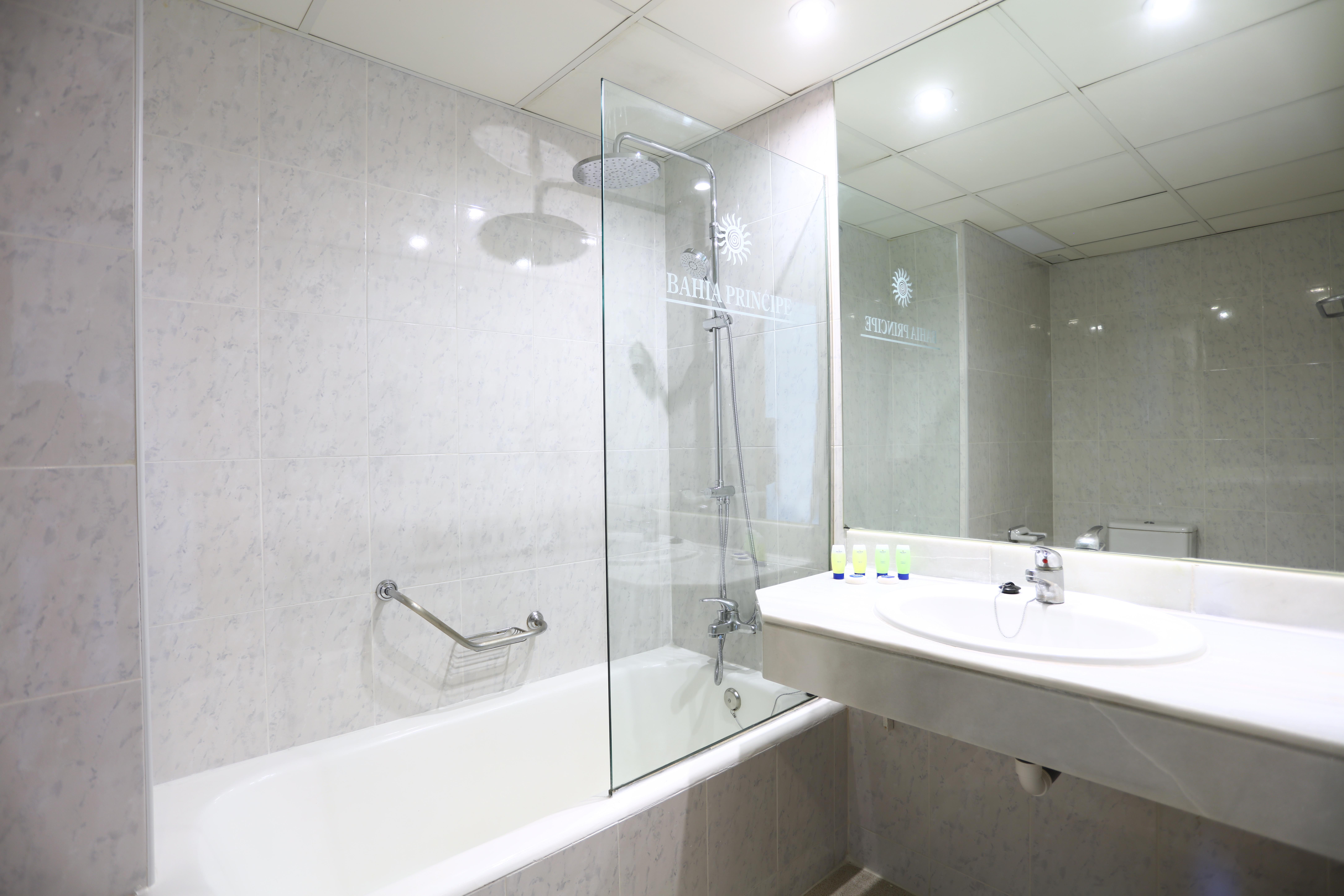 Hotel Bahia Principe Sunlight Coral Playa - Adults Only Magaluf  Esterno foto